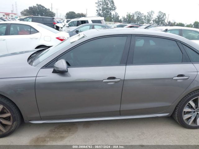 WAUBBAF4XNA037879 Audi A4 Premium Plus 40 Tfsi Quattro S Tronic