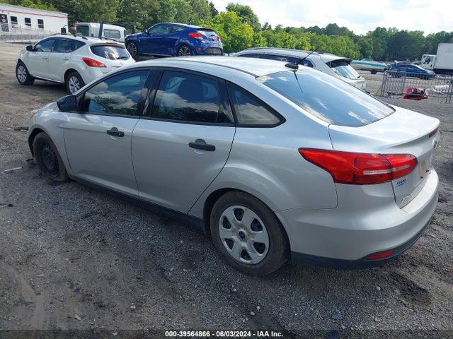 1FADP3E22GL342816 Ford FOCUS S