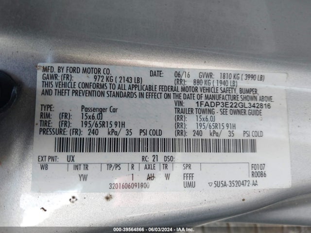 1FADP3E22GL342816 Ford FOCUS S