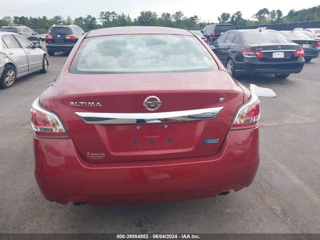 Nissan Altima 2.5 S 2014 1N4AL3AP4EN210965 Image 16