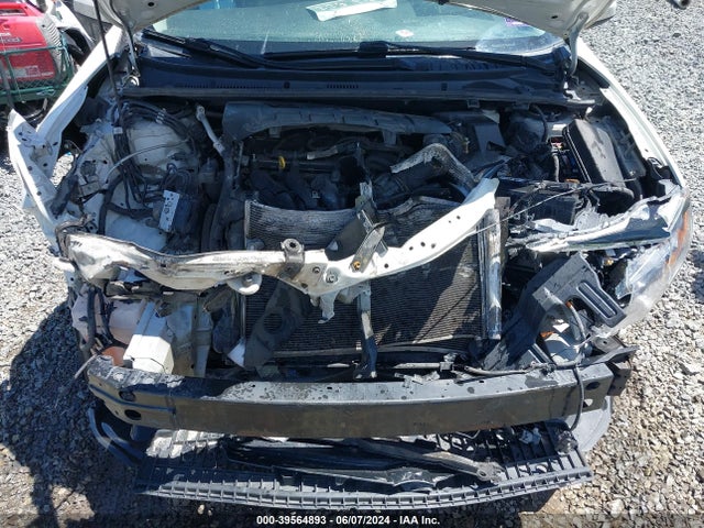 Toyota COROLLA LE 2018 5YFBURHE0JP811676 Image 10