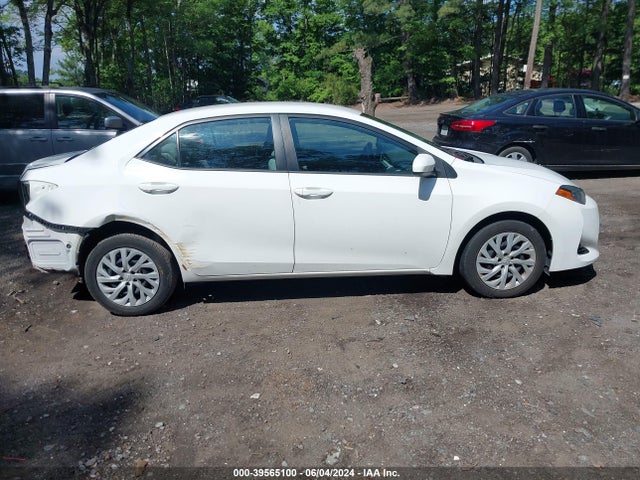Toyota COROLLA LE 2017 5YFBURHE5HP673708 Image 14