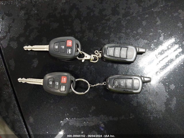 Toyota COROLLA LE 2016 2T1BURHE3GC712147 Image 11