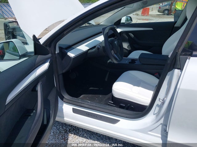 2023 TESLA MODEL 3 5YJ3E1EA0PF606481 Photo 4