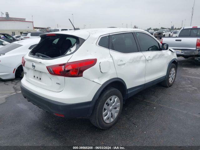 JN1BJ1CRXJW264673 Nissan Rogue Sport S