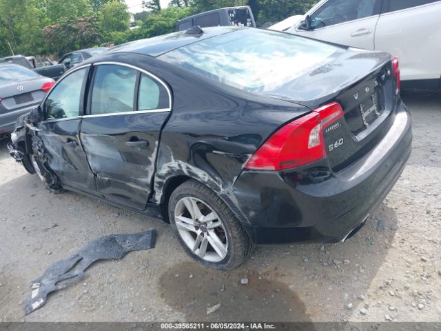 YV140MFK2F2355499 Volvo S60 T5 Premier