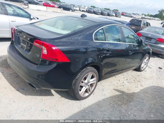 YV140MFK2F2355499 Volvo S60 T5 Premier