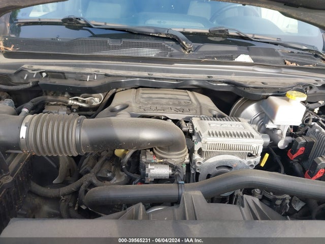 1C6SRFBT9KN759221 RAM 1500 Big Horn/lone Star Quad Cab 4x4 6'4 Box