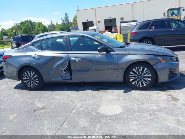 1N4BL4DV0RN331793 Nissan Altima Sv Fwd