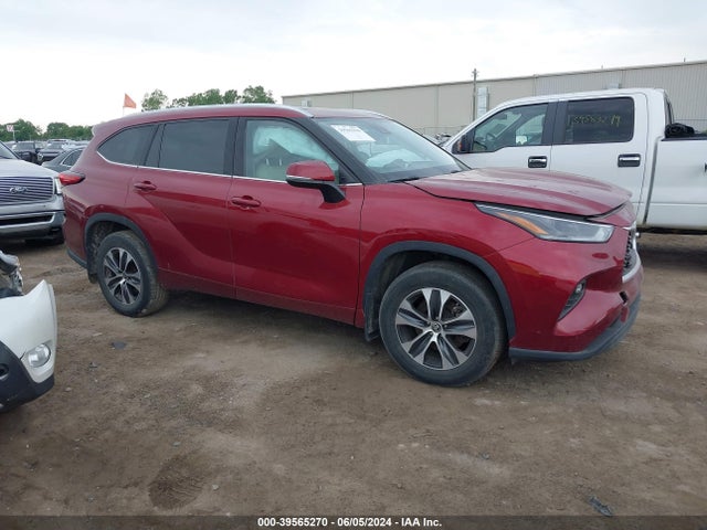 Toyota Highlander Xle 2021 5TDHZRBH5MS069351 Image 13