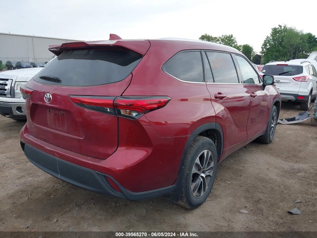 Toyota Highlander Xle 2021 5TDHZRBH5MS069351 Image 4