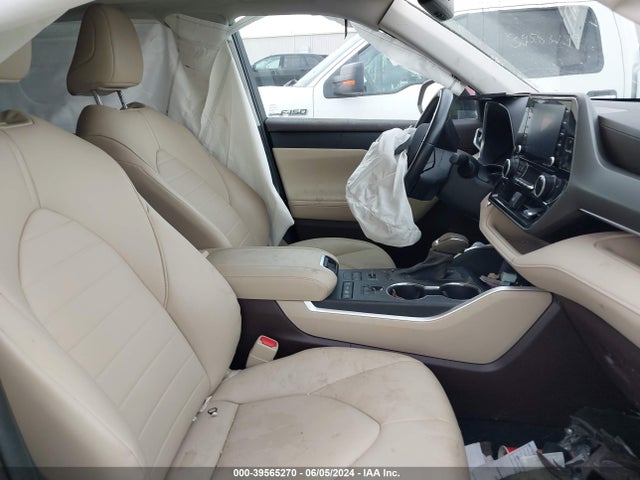 Toyota Highlander Xle 2021 5TDHZRBH5MS069351 Image 5