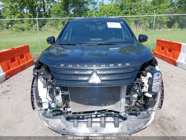 JA4J3UA85NZ090671 Mitsubishi Outlander Black Edition 2wd/se 2.5 2wd/se Launch Edition 2wd