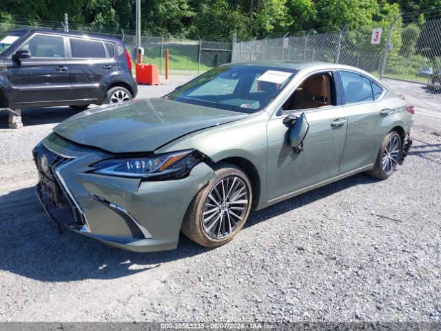 58ADA1C11PU027952 Lexus ES 300H