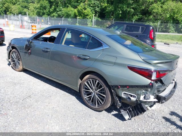 58ADA1C11PU027952 Lexus ES 300H