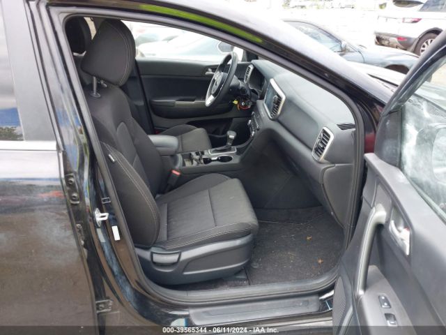 KNDPMCAC9N7957383 KIA Sportage Lx