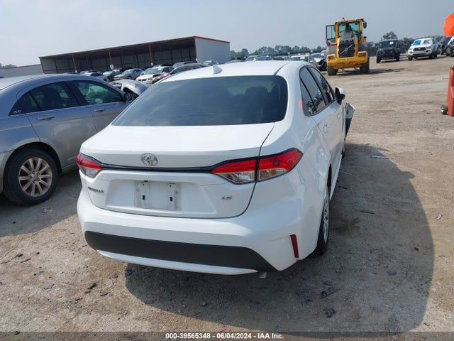 Toyota COROLLA LE 2022 5YFEPMAEXNP272930 Image 4