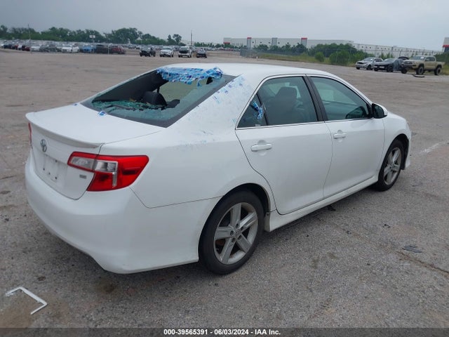 Toyota CAMRY SE 2014 4T1BF1FK7EU304766 Image 4