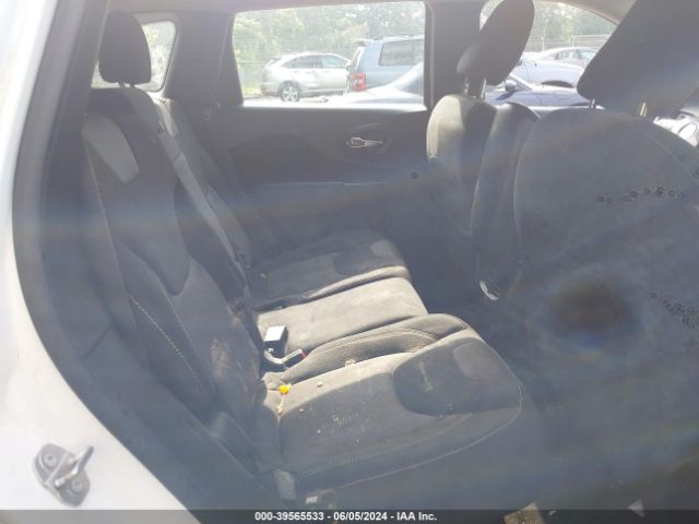 1C4PJLAB0GW159055 Jeep Cherokee Sport
