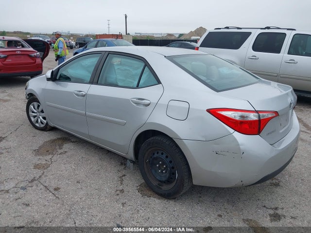 Toyota COROLLA LE 2015 5YFBURHE2FP252395 Image 3