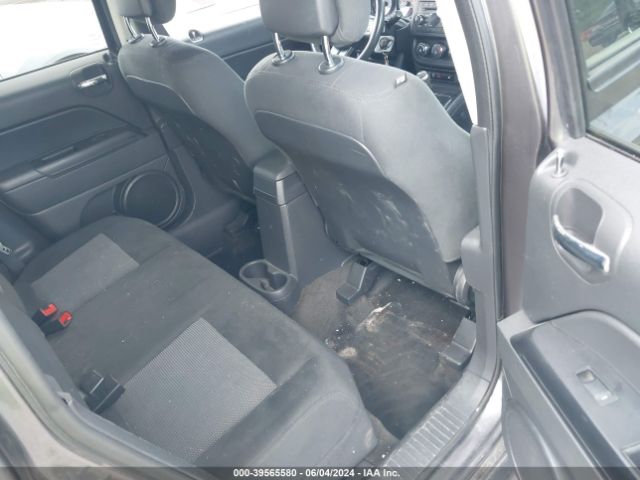 1C4NJRFB7GD632688 Jeep Patriot Latitude