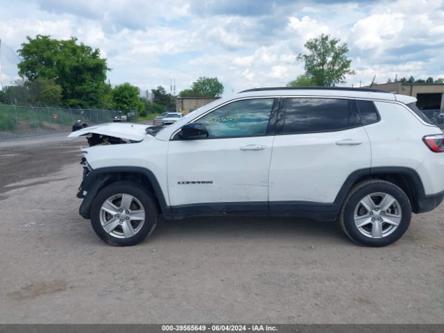 3C4NJDBB4NT124999 Jeep Compass Latitude 4x4