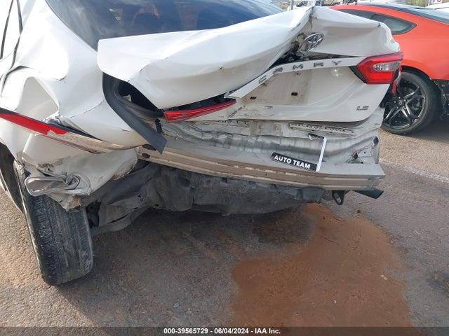 Toyota CAMRY LE 2018 JTNB11HK5J3025926 Image 6