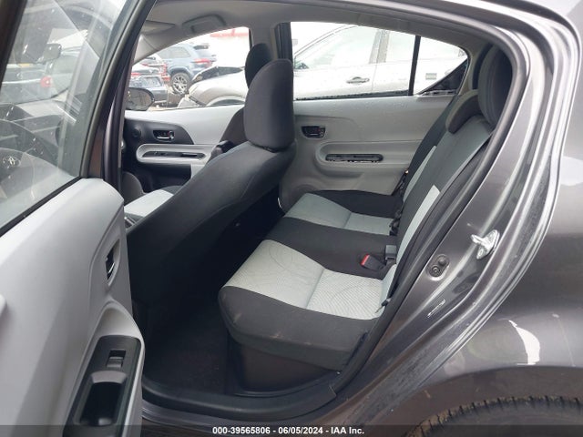 Toyota Prius C Three 2014 JTDKDTB37E1566762 Image 8