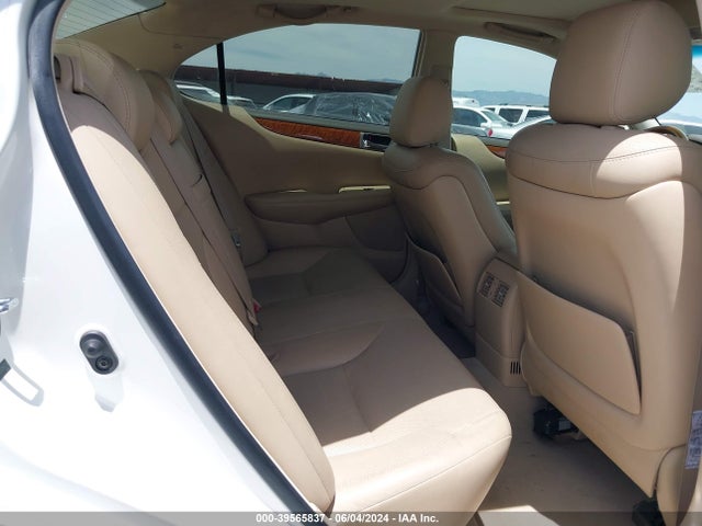 2005 Lexus Es 330 მანქანა იყიდება აუქციონზე, vin: JTHBA30G455089231, აუქციონის ნომერი: 39565837