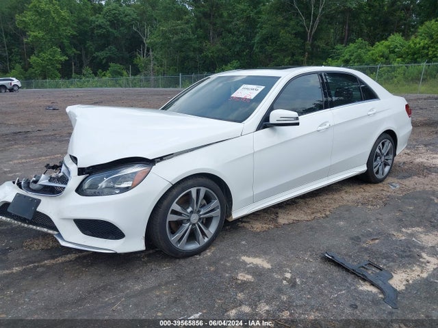 Mercedes-Benz E 350 2014 WDDHF5KB7EA814697 Image 2