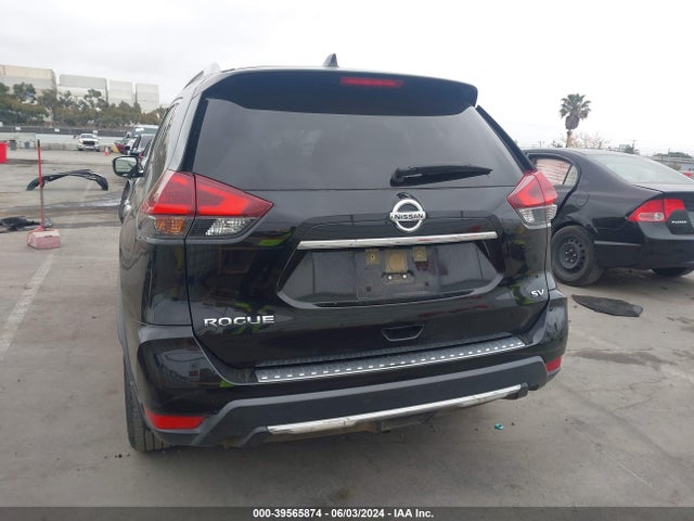 Nissan ROGUE SV 2018 JN8AT2MT7JW459881 Image 16