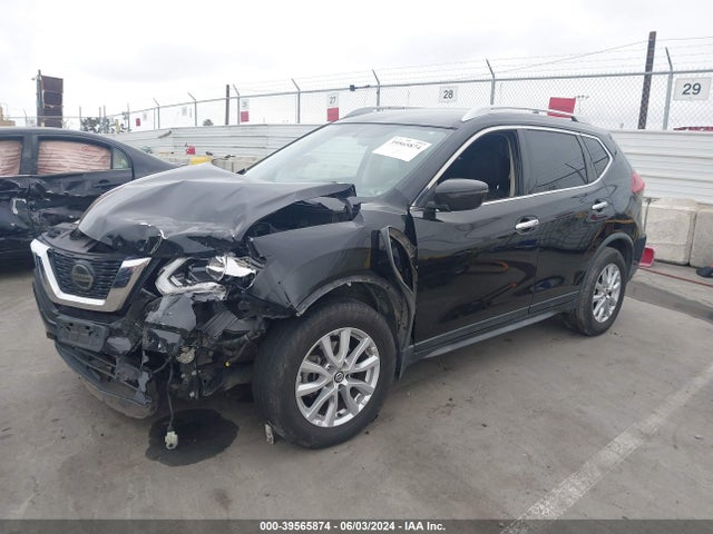 Nissan ROGUE SV 2018 JN8AT2MT7JW459881 Image 2