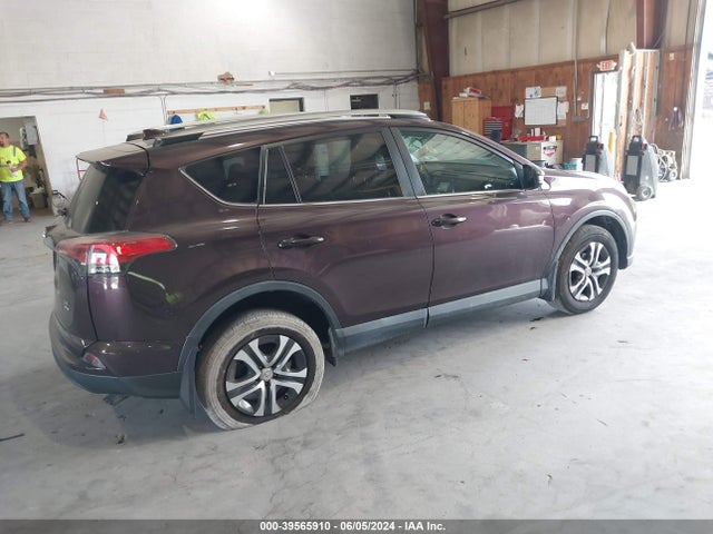Toyota RAV4 LE 2018 2T3BFREV0JW740693 Image 4
