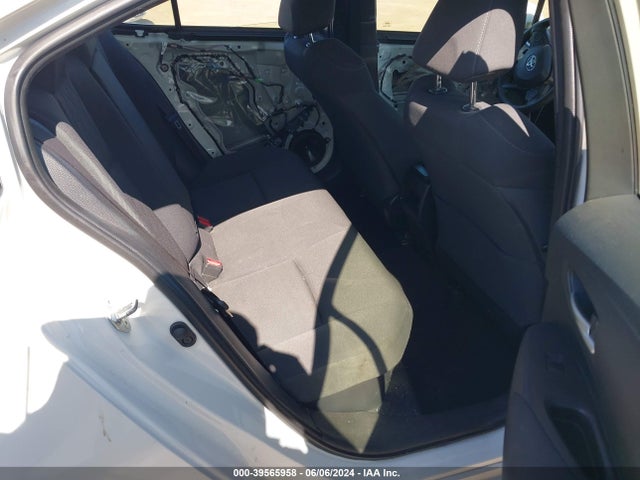 JTDEBRBE6LJ009569 Toyota Corolla Hybrid Le