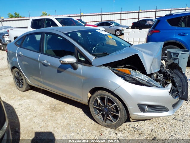 Ford FIESTA SE 2015 3FADP4BJ3FM220805 Image 14
