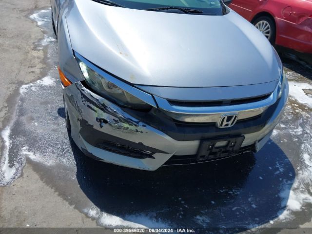 2HGFC2F56JH572947 Honda Civic Lx