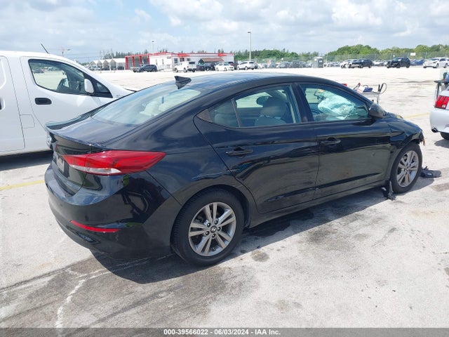 Hyundai Elantra Value Edition 2018 KMHD84LF8JU611577 Image 4