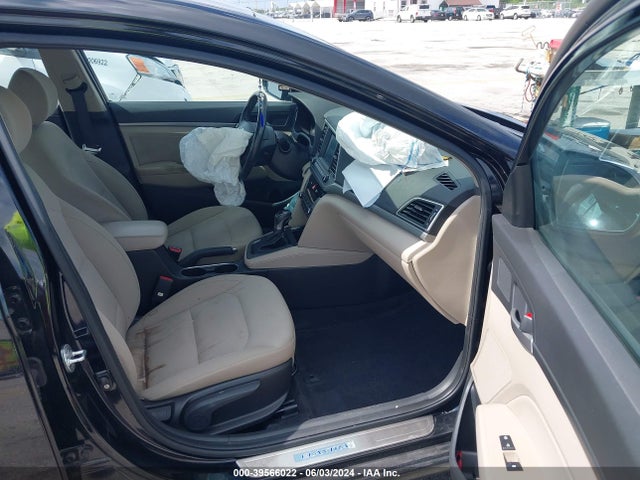 Hyundai Elantra Value Edition 2018 KMHD84LF8JU611577 Image 5