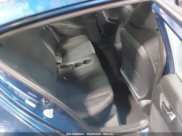 Hyundai Veloster Value Edition 2017 KMHTC6ADXHU319866 Image 8