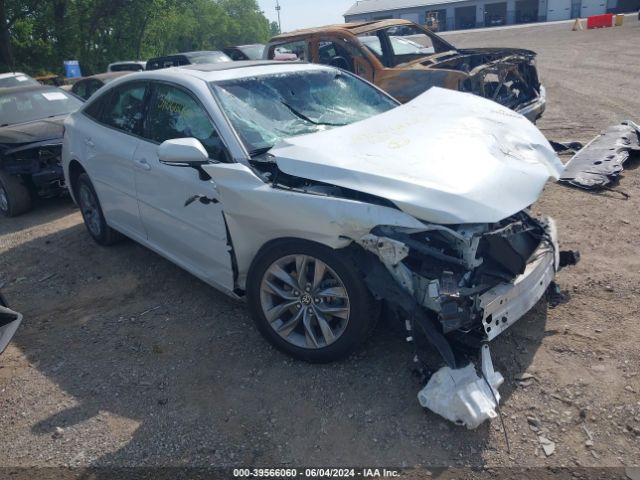 4T1AZ1FB6NU077928 Toyota AVALON XLE