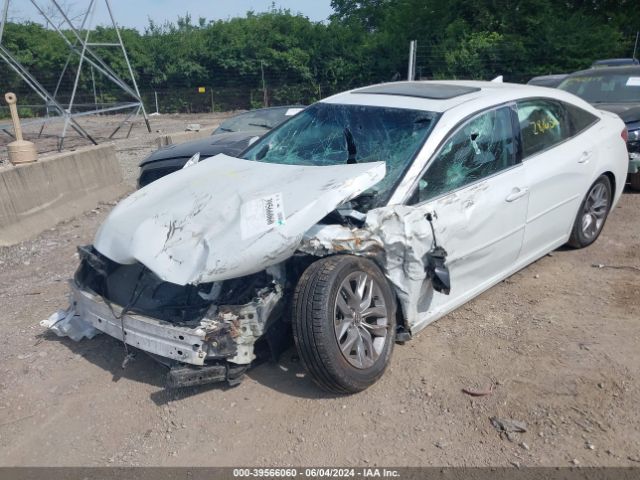 4T1AZ1FB6NU077928 Toyota AVALON XLE