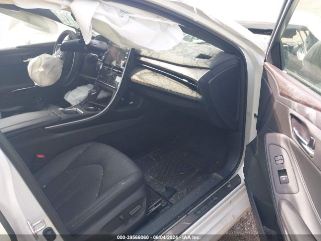 4T1AZ1FB6NU077928 Toyota AVALON XLE