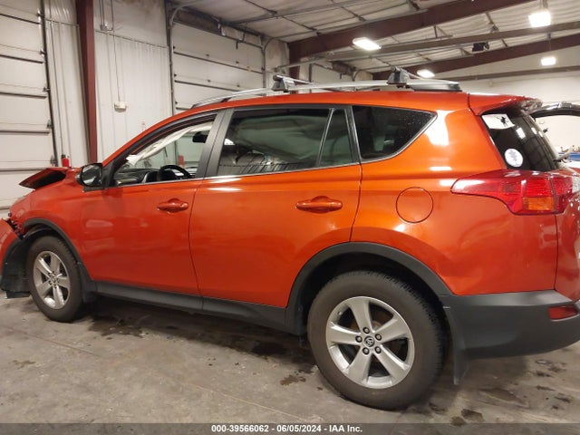 Toyota Rav4 Xle 2015 2T3RFREVXFW235007 Image 14