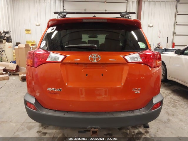 Toyota Rav4 Xle 2015 2T3RFREVXFW235007 Image 16