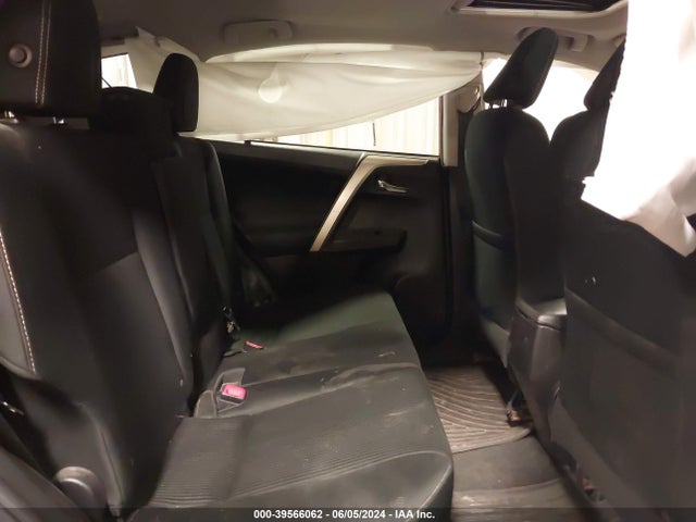 Toyota Rav4 Xle 2015 2T3RFREVXFW235007 Image 8