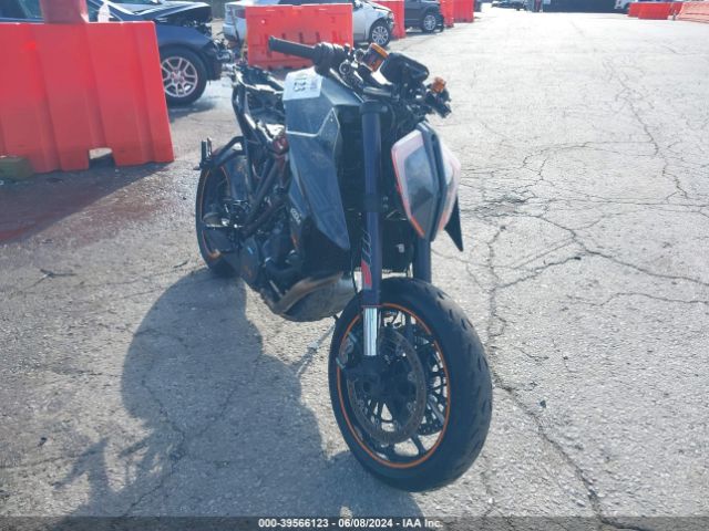 2018 KTM 1290 VBKV39402JM981081