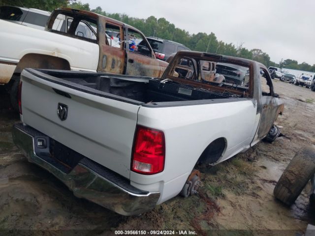 3C6JR6DT9LG140203 RAM 1500 Classic Tradesman Regular Cab 4x2 8' Box