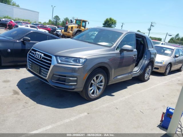 WA1AHAF78JD033260 Audi Q7 2.0t Premium