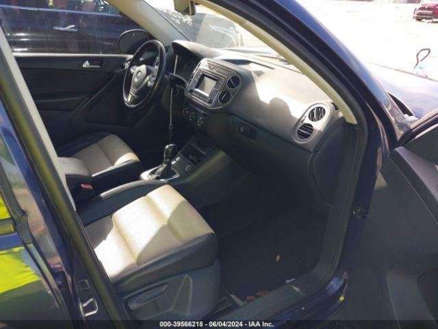 WVGBV7AX4GW587658 Volkswagen Tiguan R-line/s/se/sel