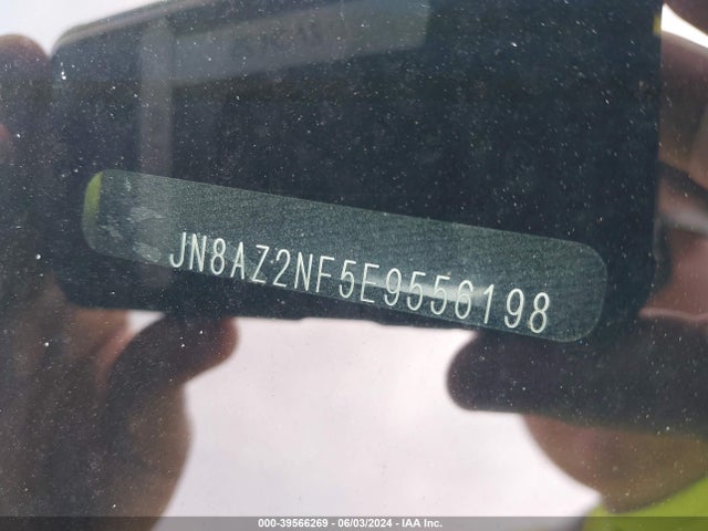 JN8AZ2NF5E9556198 Infiniti QX80